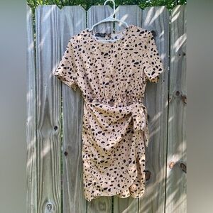 SHEIN Stylish Beige and Black Women's Dress